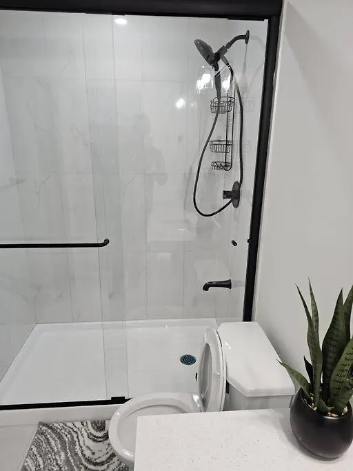 Comfort Guest Suite Ne Calgary - Near Airport