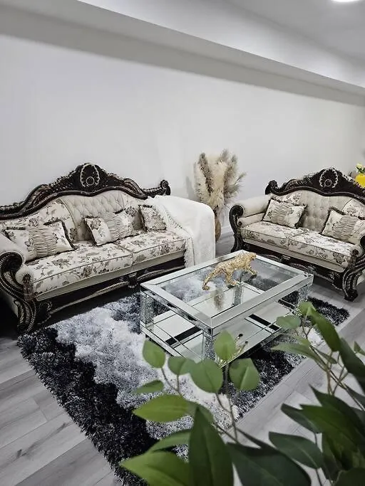 Comfort Guest Suite Ne Calgary - Near Airport